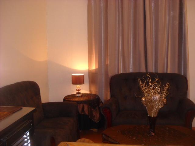 The Beverly Hills Guest Lodge พาลาบอร์วา ภายนอก รูปภาพ
