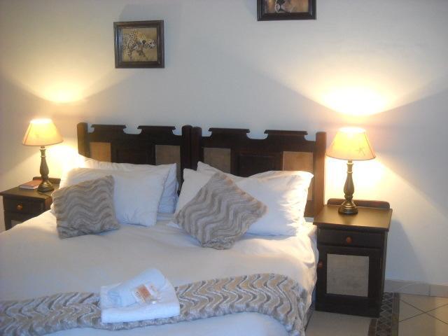 The Beverly Hills Guest Lodge พาลาบอร์วา ห้อง รูปภาพ